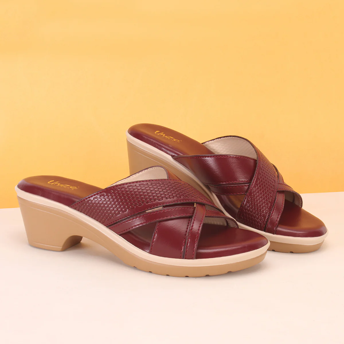 Womens "HERMINIA" Crisscross Strap Comfy Summer Slippers - Image 6