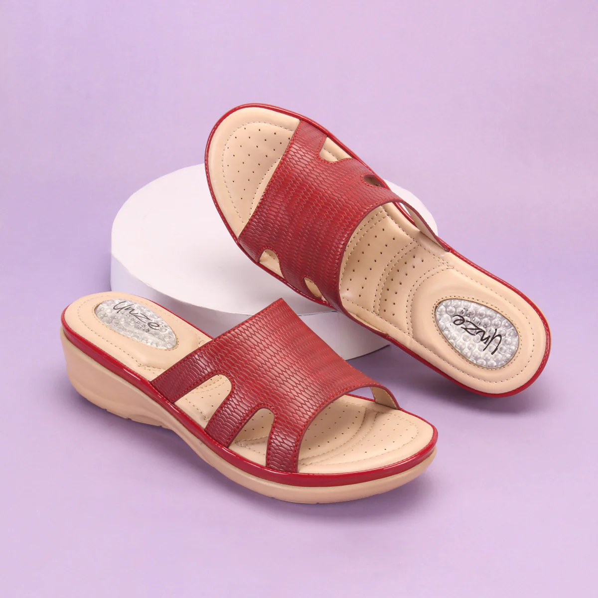Women's "HUIX" Casual Everyday Wedge Slippers - Image 6