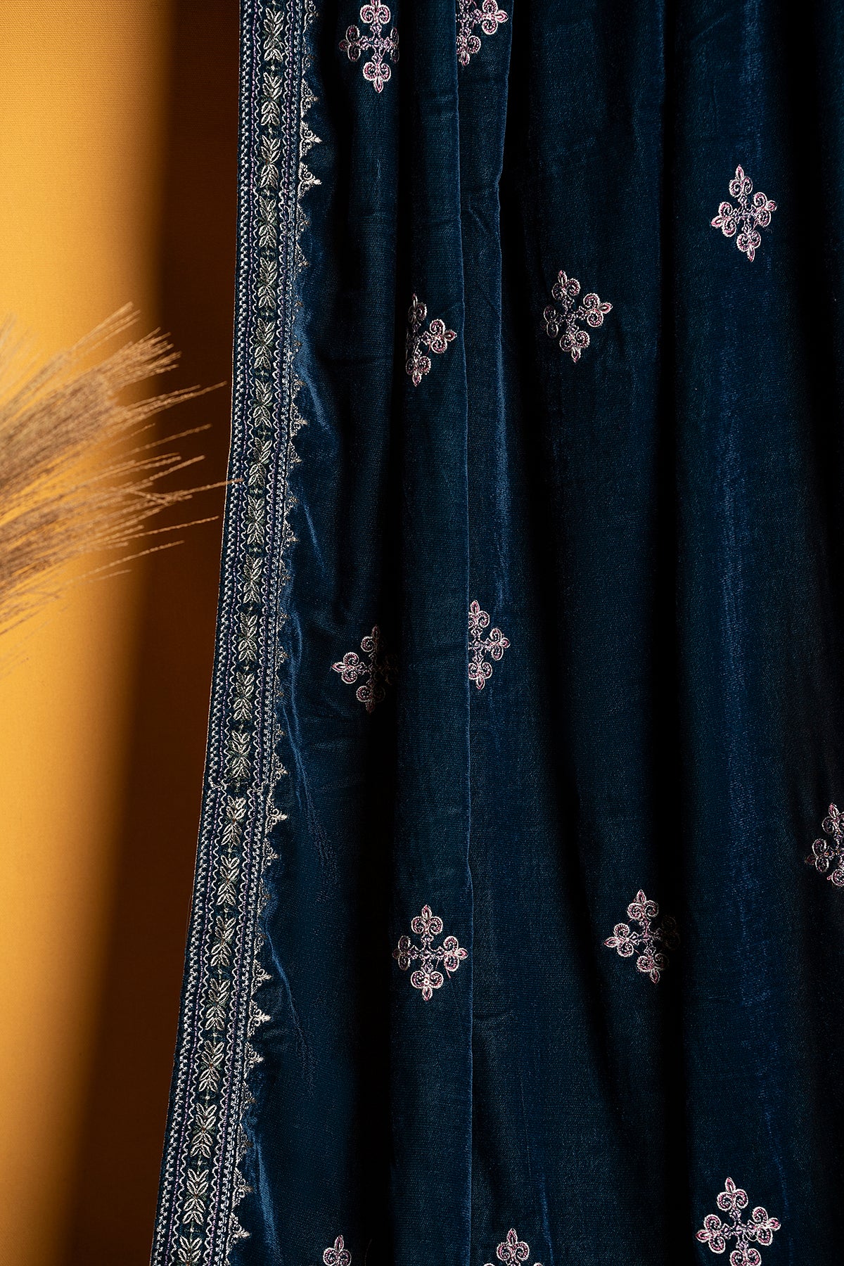 Womens "JEDD" Velvet Embroidery Shawl