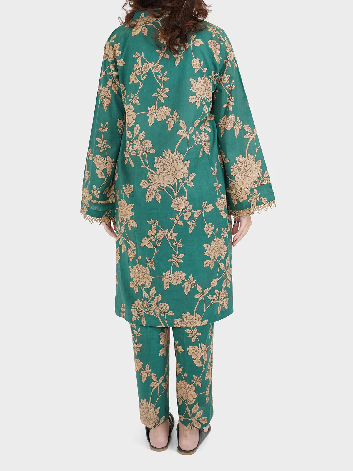"KAORUV" Printed Two Piece Suit - Image 3