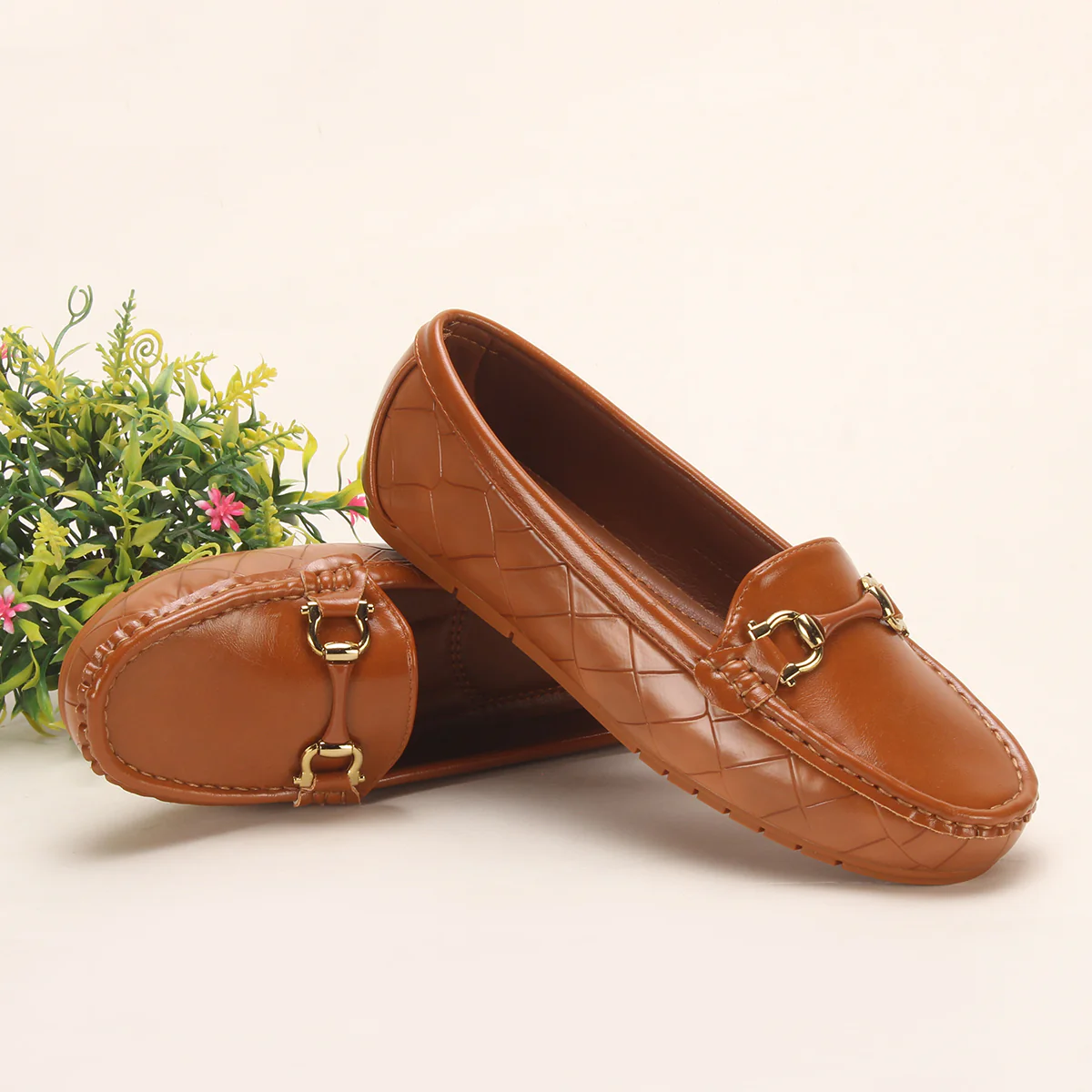 Womens "KLAMETI" Casual Everyday Moccasins - Image 6