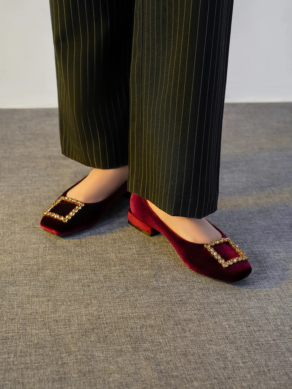 Women's "KOZUE" Buckled Detailing Ballerinas