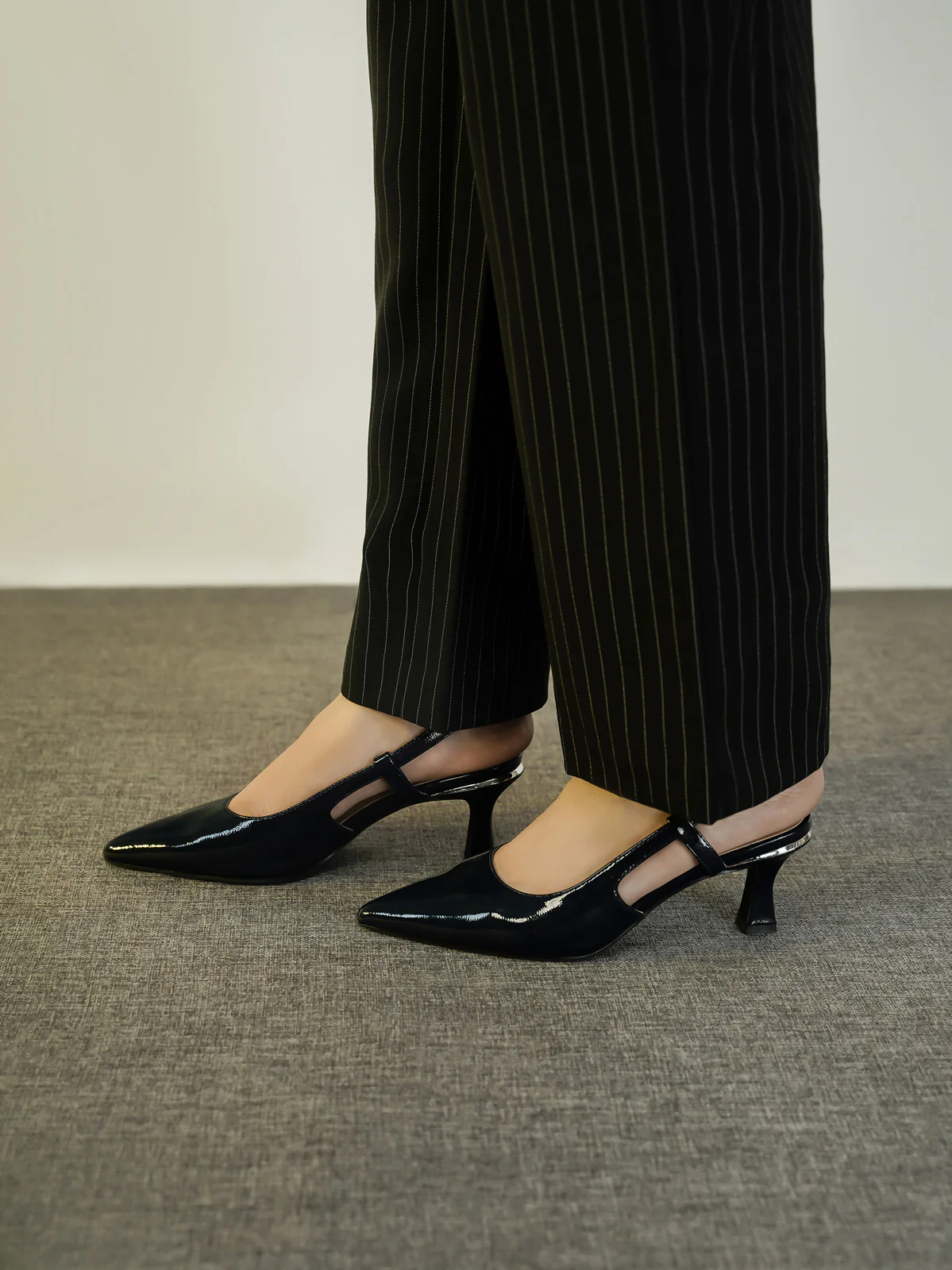 Womens "KOZUE" Pointy Slingback Sandals - Image 3