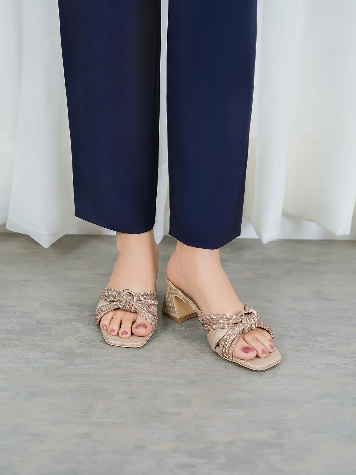 Women's "LAZLO" Block Heeled Fancy Sandals