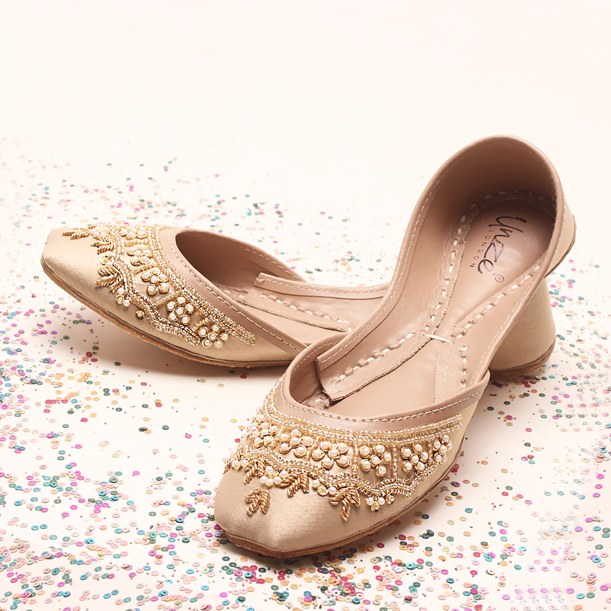 Women's "MALAOU" Decorated Slip On Khussa - Image 6