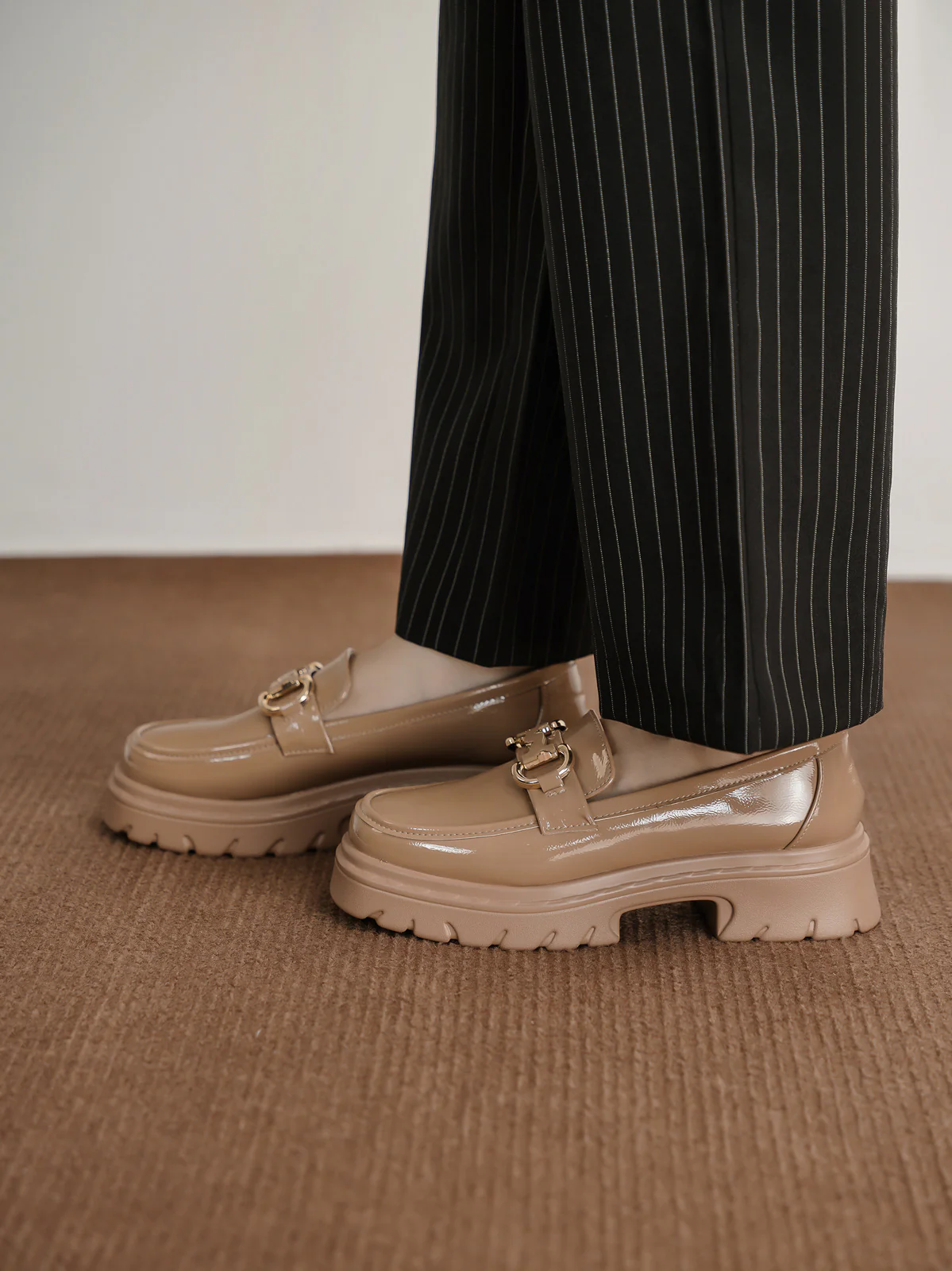 Womens "NAURIZ" Comfy Slip on Shoes - Image 6