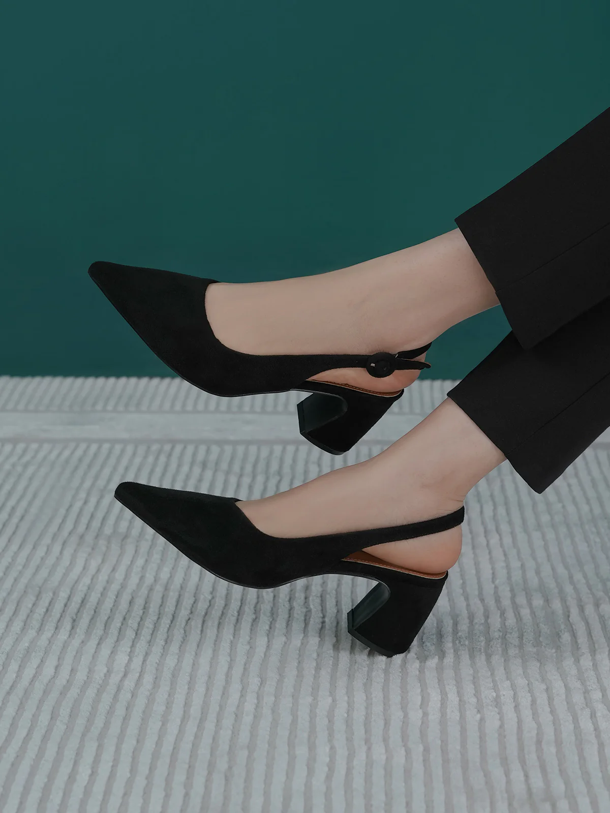 Women's "NNEKE" Pointed Toe Sandals