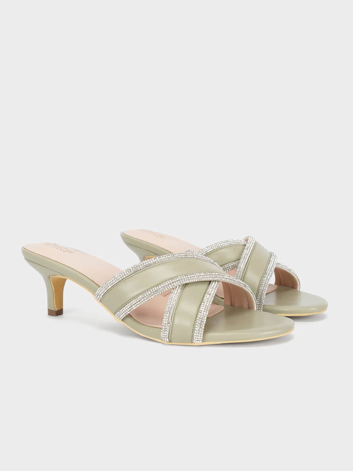 Women's "NOIRION" Cross Over Sandals - Image 2