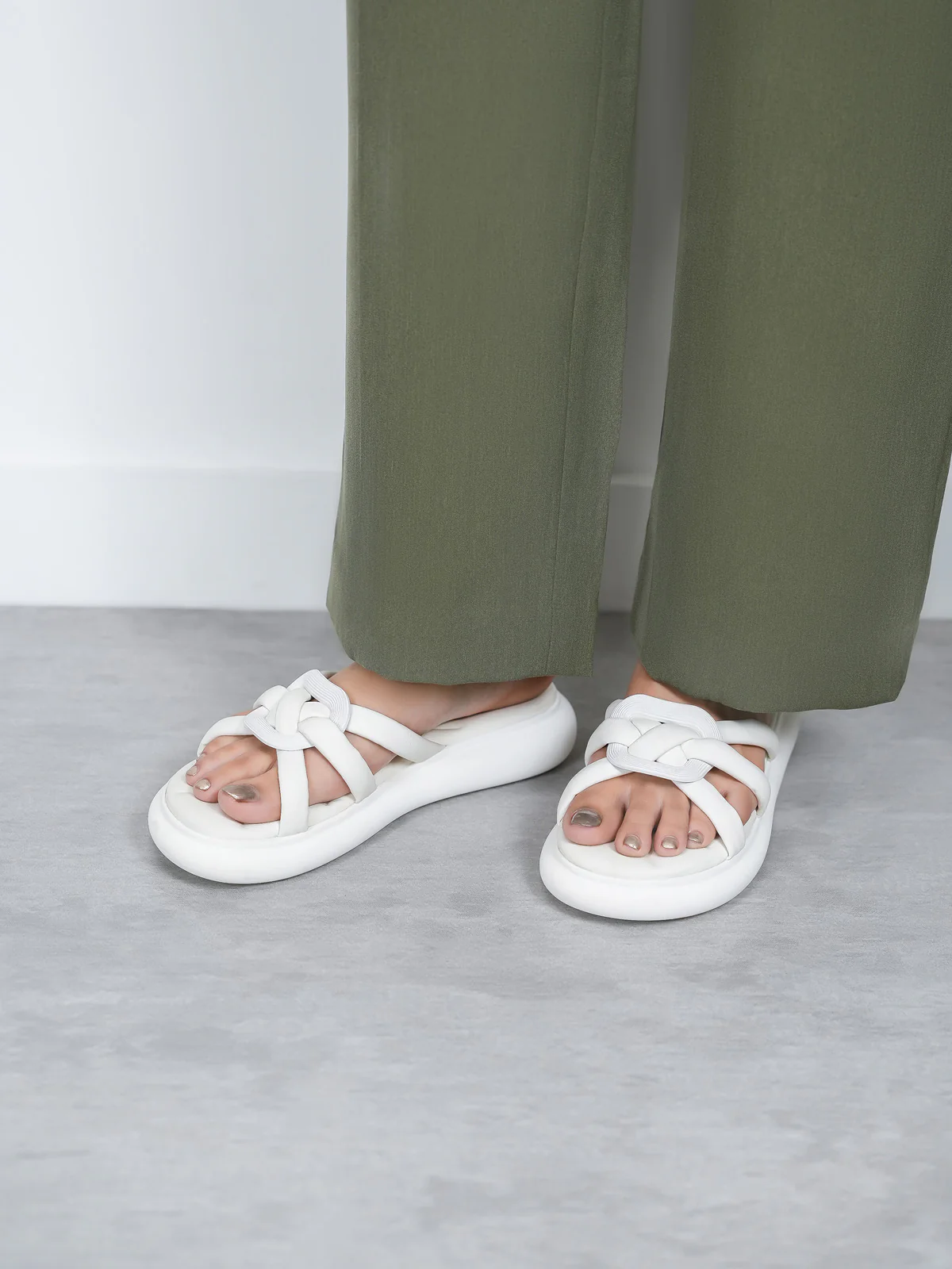Womens "NUZINIO" Casual Comfy Slippers - Image 6