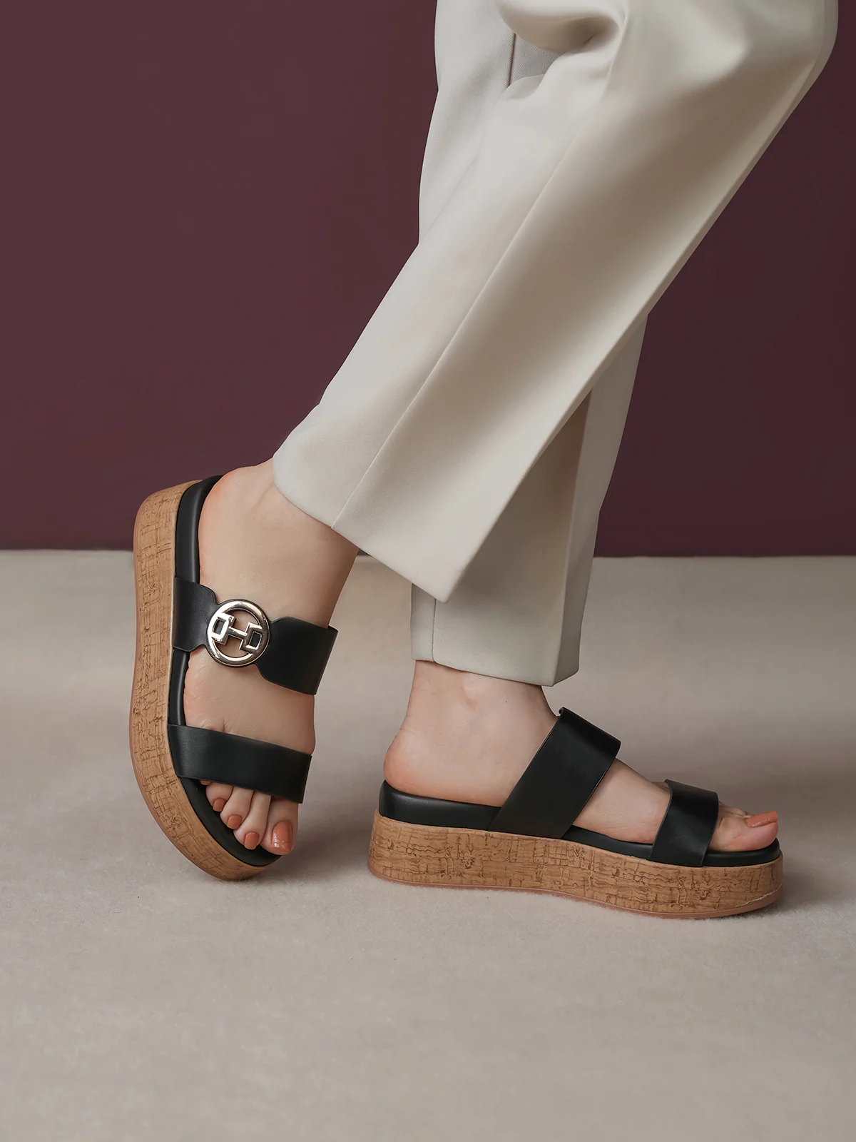 Womens "NYADA" Soft Cushioned Slippers