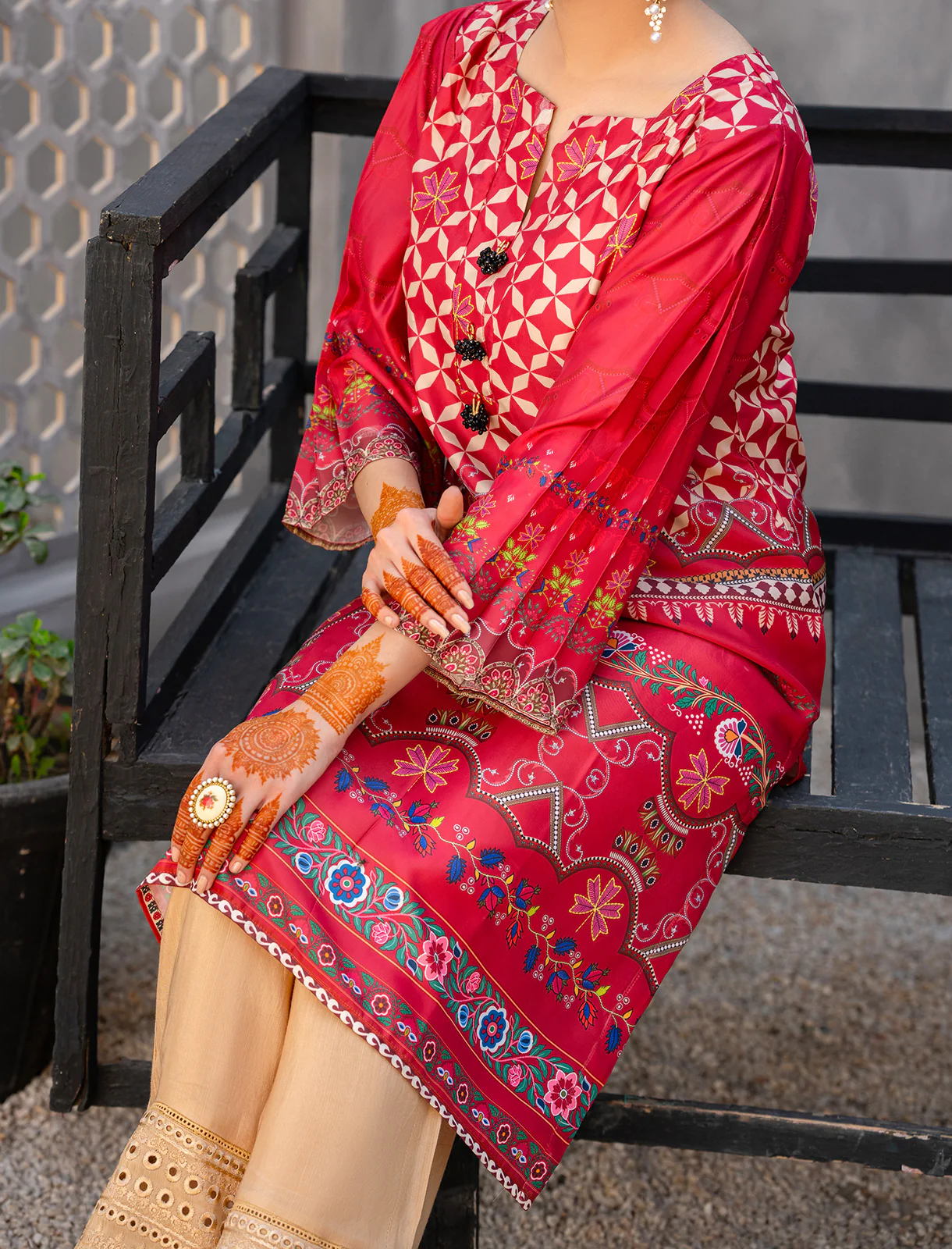 "OLAY" Grip Silk Printed Shirt - Image 4