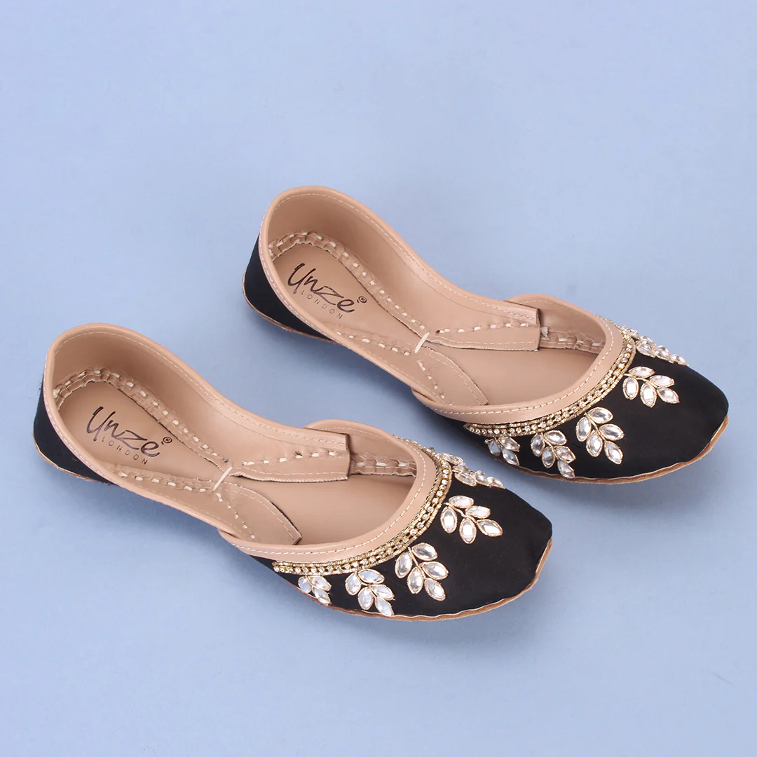 Womens "SAPIR" Embellished Leather Khussa - Image 6