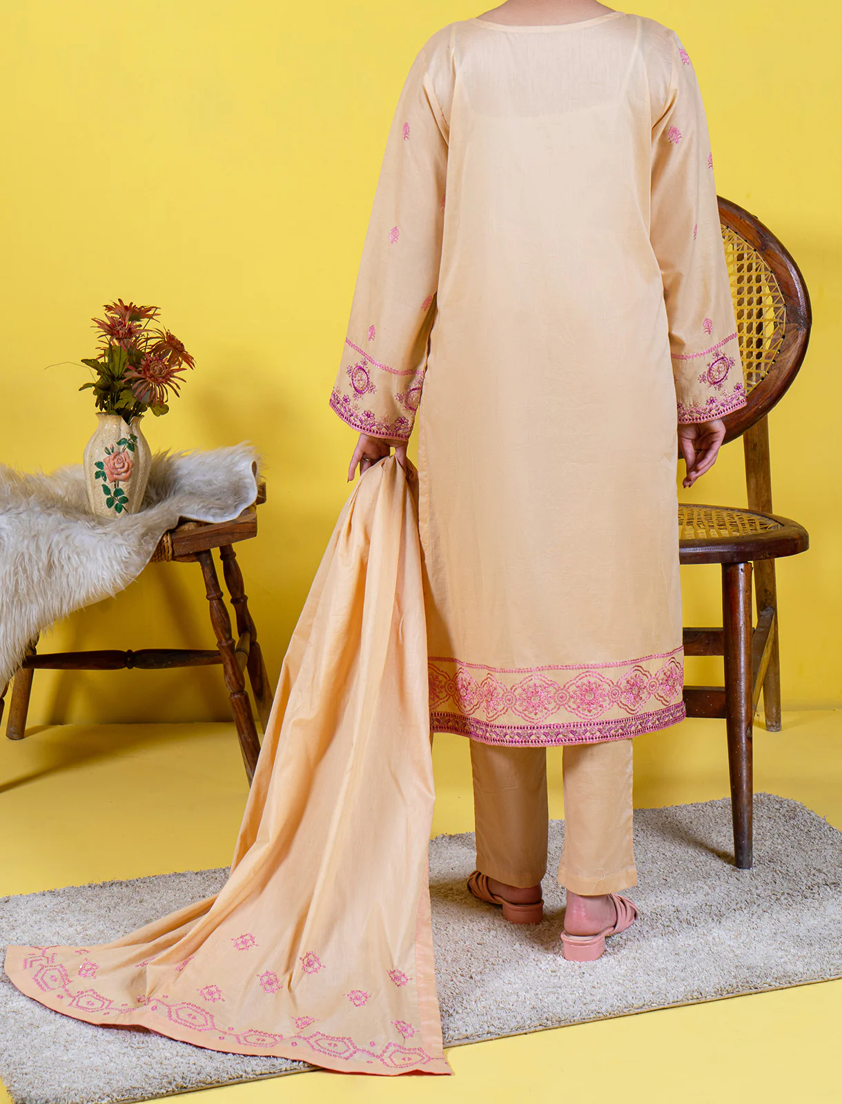 Womens "SASKIA" Embroidered Stitched Two Piece Suit - Image 3