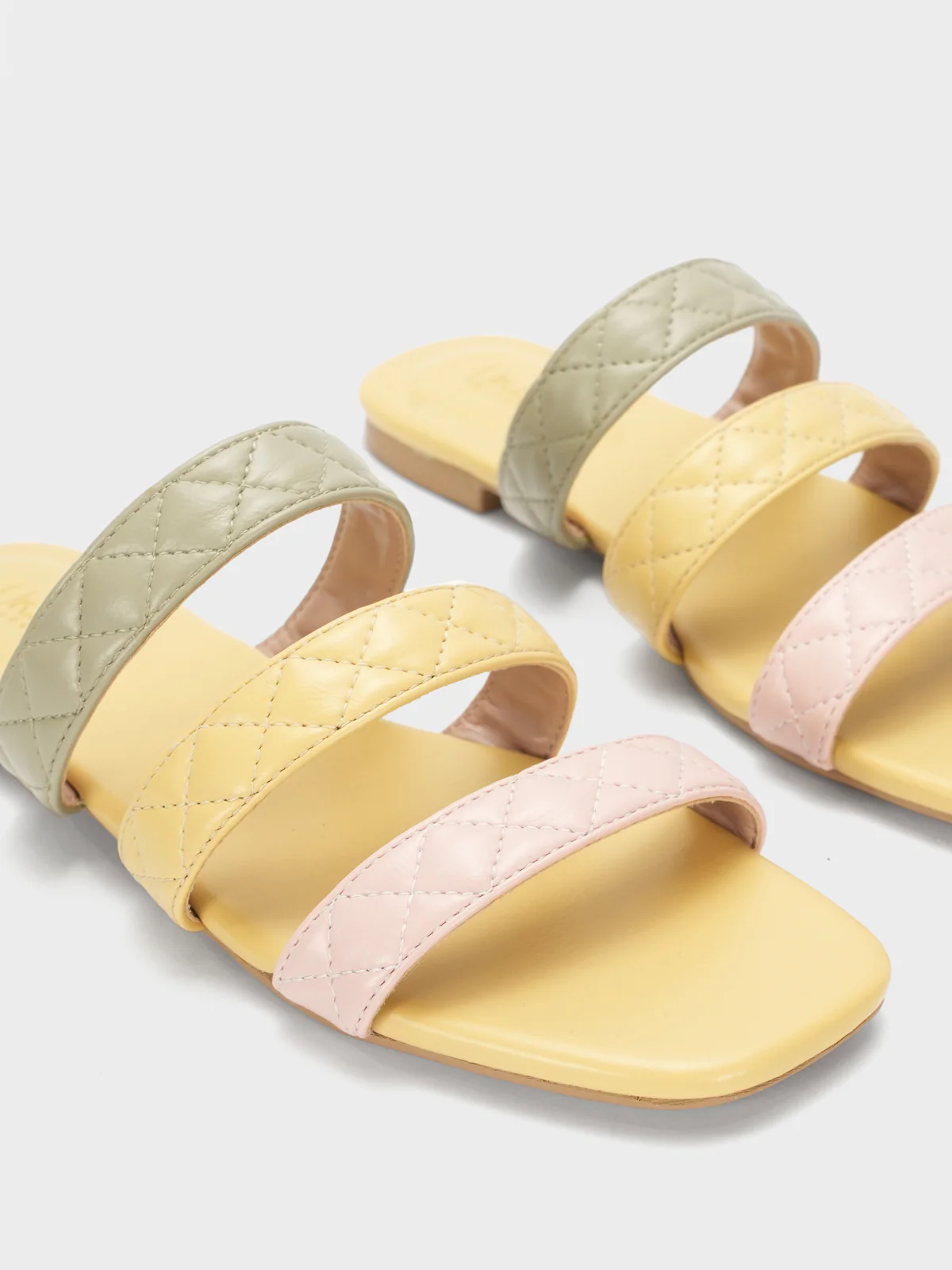 Womens "SAVERINE" Flat Summer Slippers - Image 4