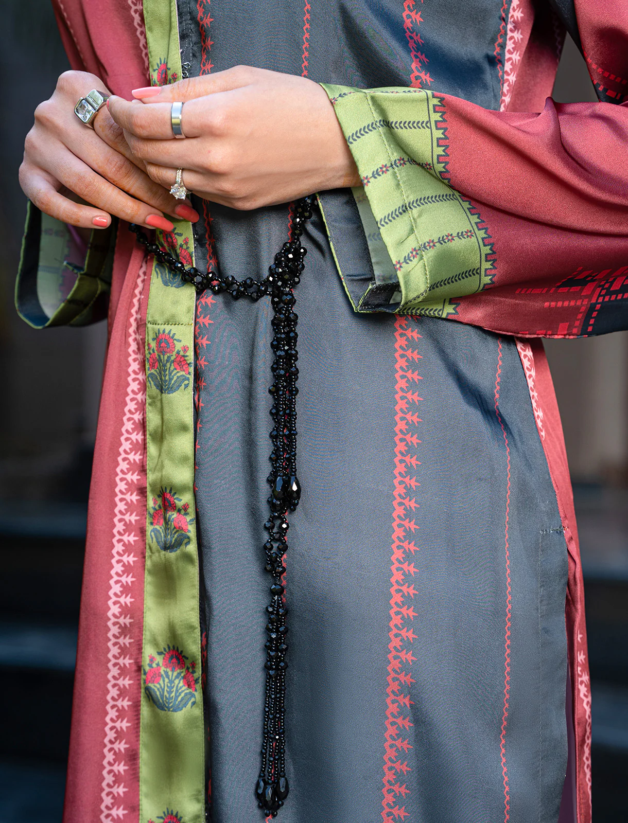 "SEZEN" Grip Silk Printed Shirt - Image 4