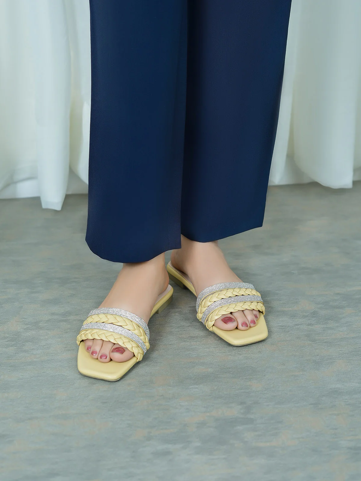 Womens "STEPCHIC" Flat Casual Slippers - Image 6