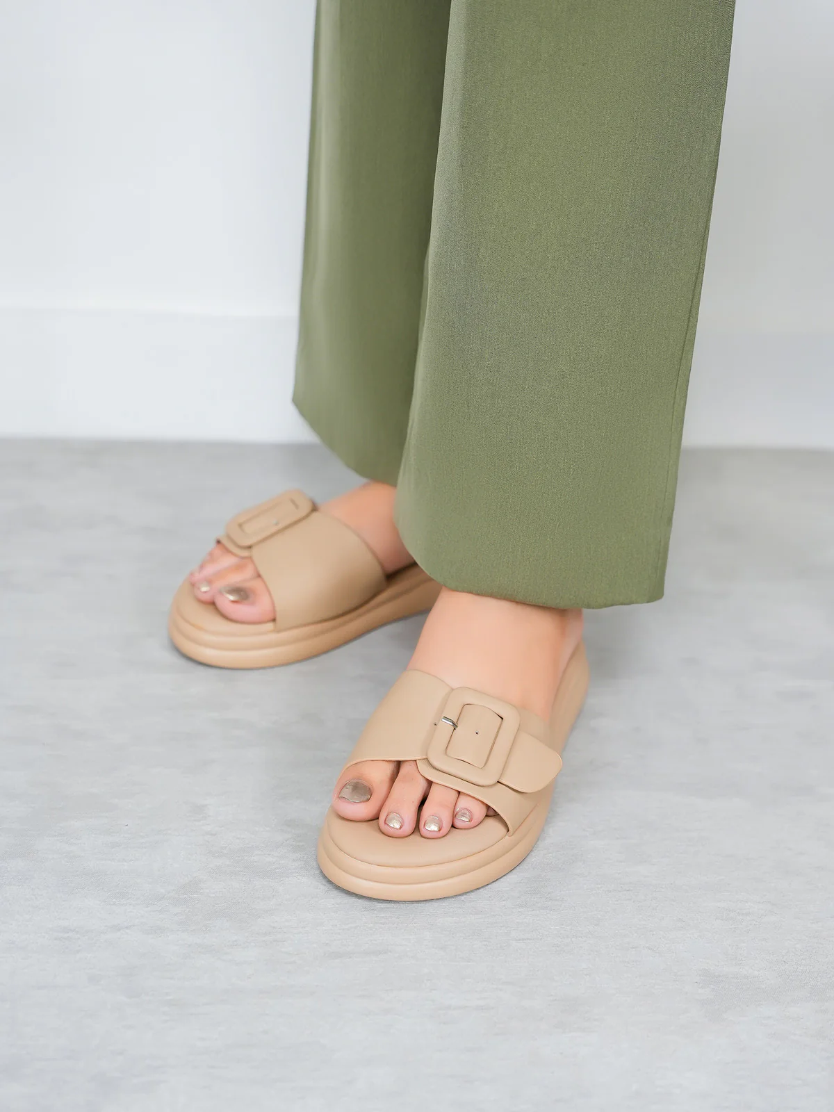 Womens "SYLAS" Casual Comfy Slippers - Image 3
