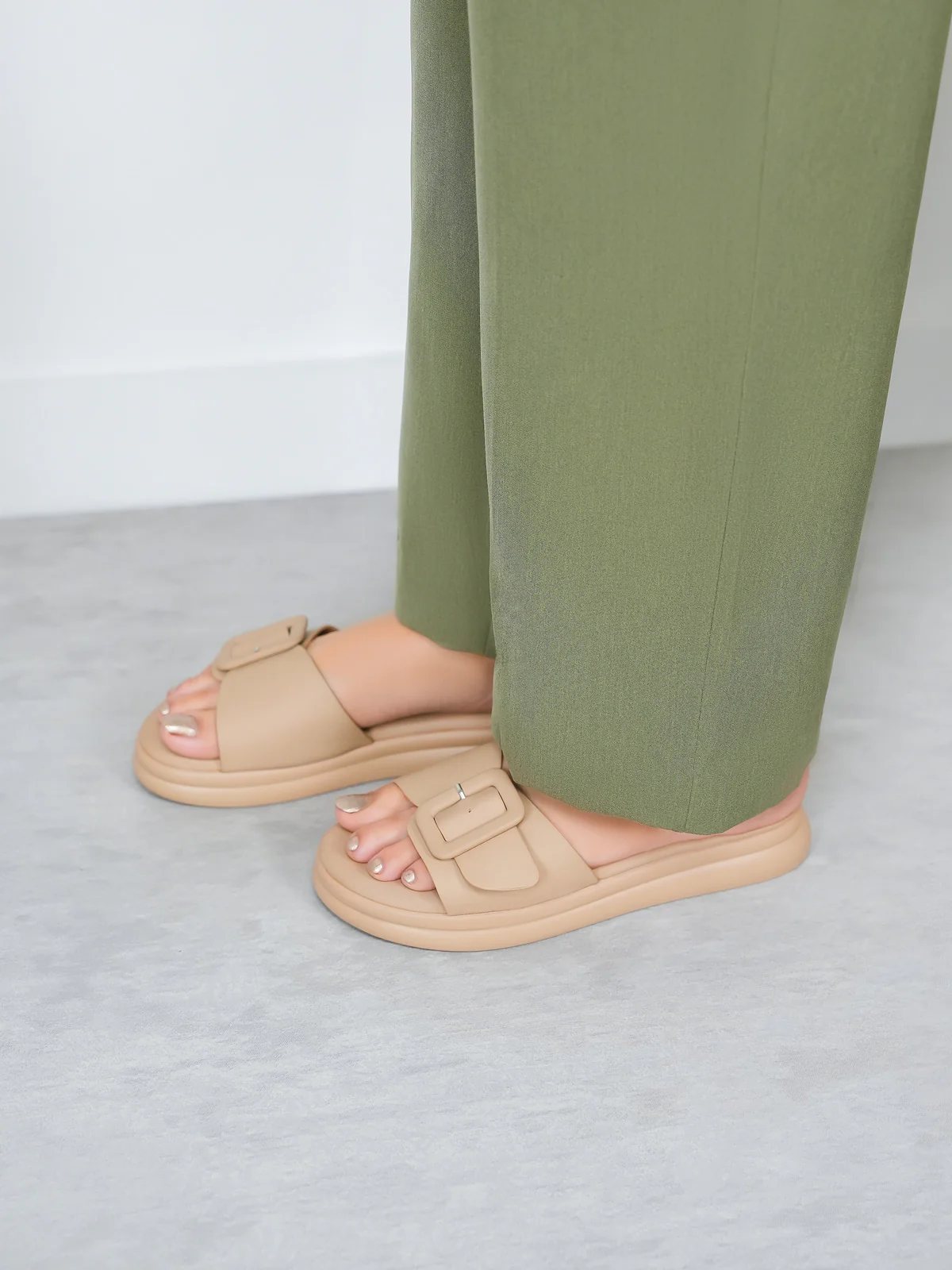 Womens "SYLAS" Casual Comfy Slippers - Image 6