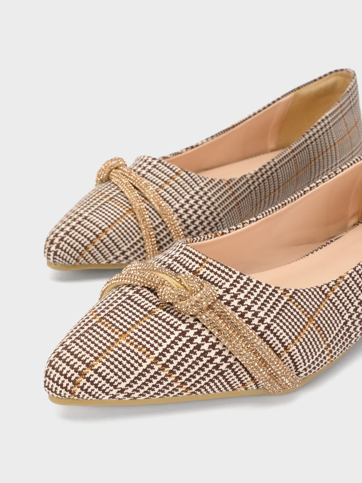 Womens "ZEMMA" Pointed Toe Pumps - Image 4