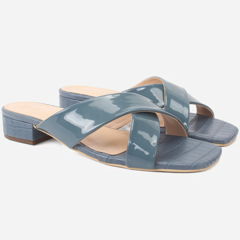 Womens "ZUHAI" Shimmery Everyday Slip-ons Shoes - Image 2