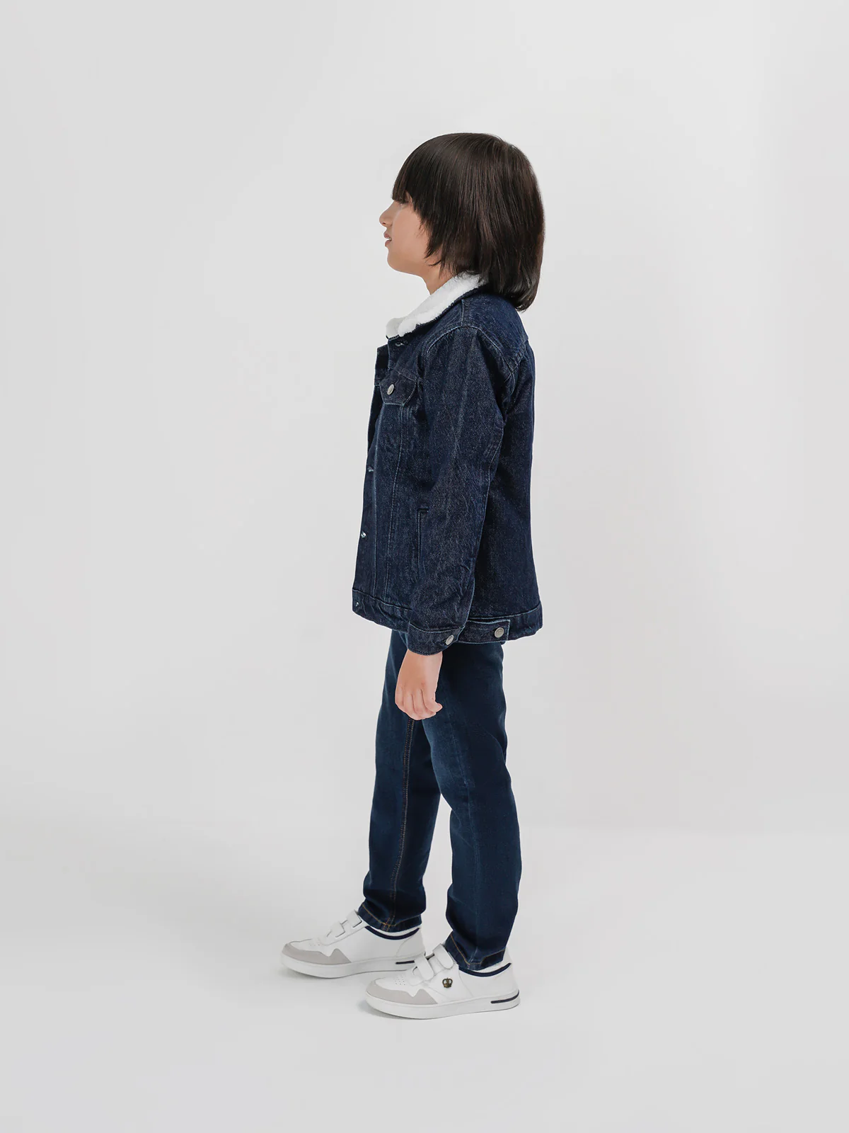 "ZAROON" Front Button Denim Jacket - Image 3