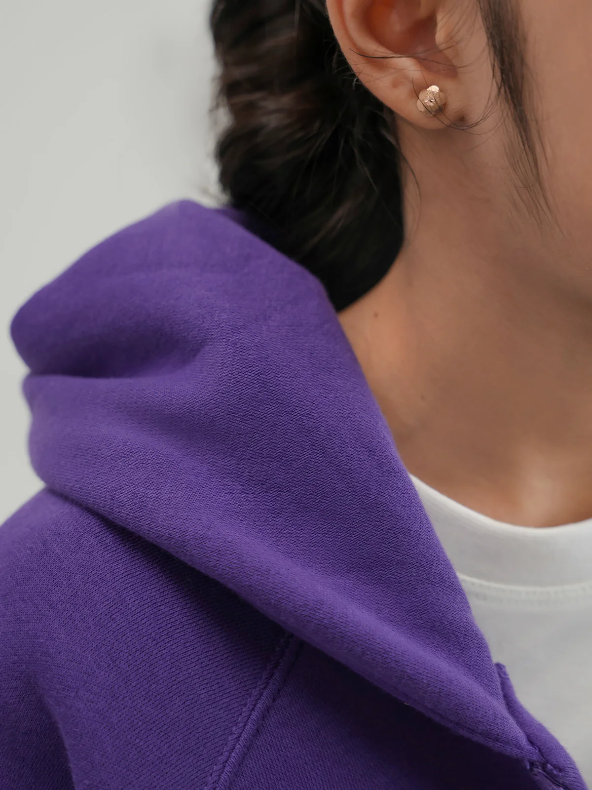 "ZEROUN" Cozy and Stylish Fleece Hoodie - Image 5