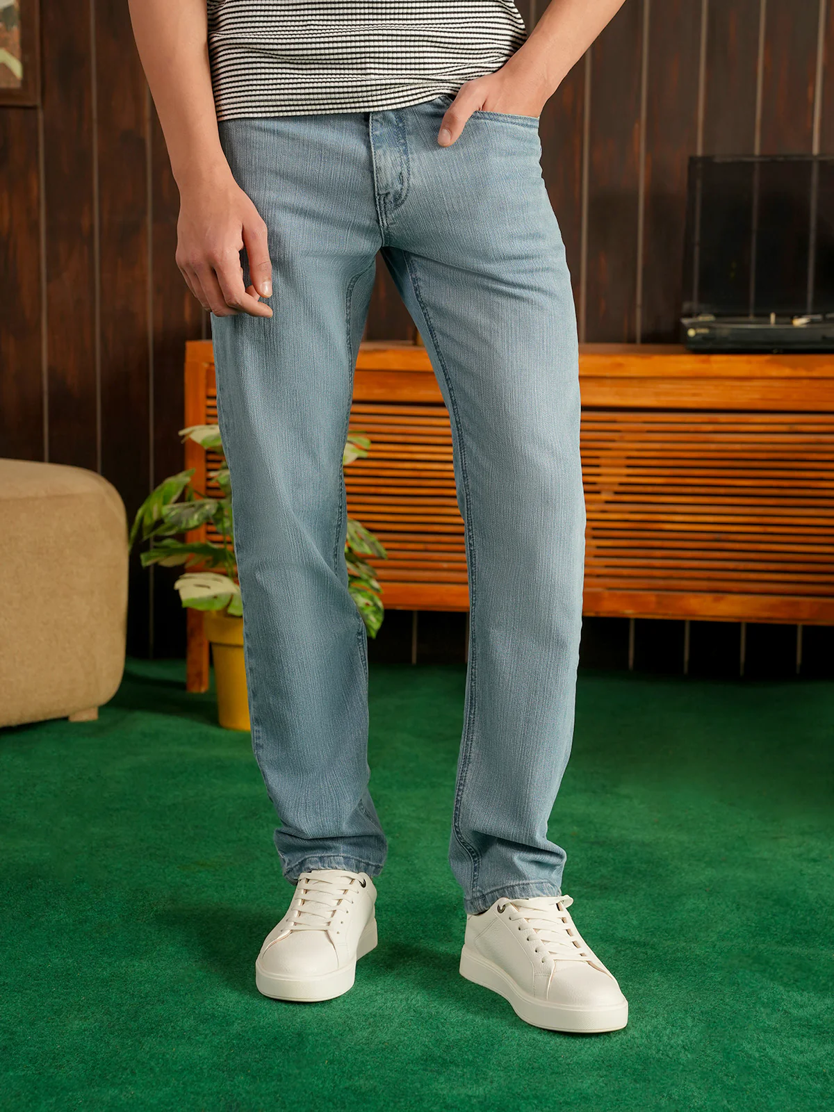 "ZINNIA" Straight Fit Denim Jeans
