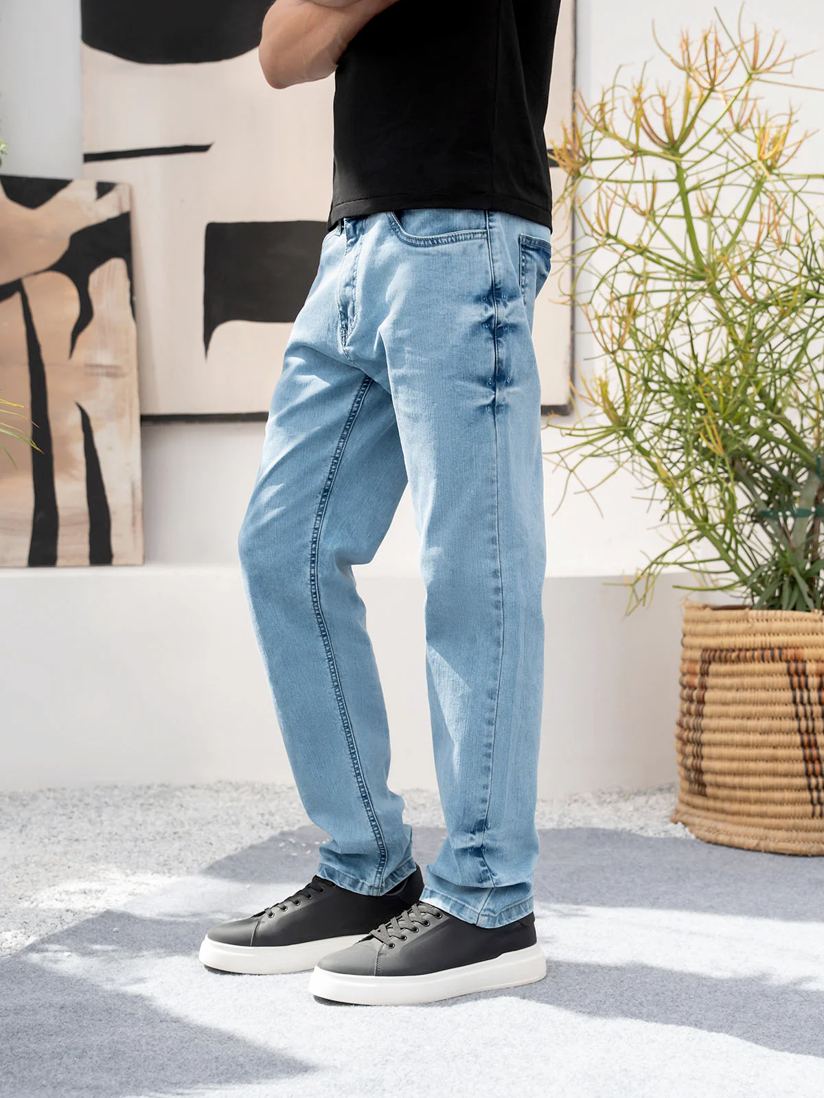 "ZINNIA" Straight Fit Denim Jeans